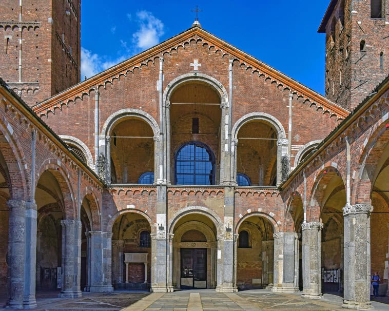 que hacer en milan un dia basilica san ambrosio