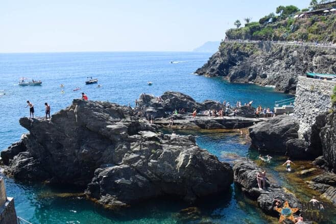 que ver en cinque terre un dia piscina manarola