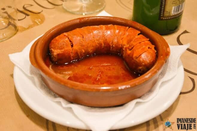 platos-tipicos-Asturias-chorizo.jpg