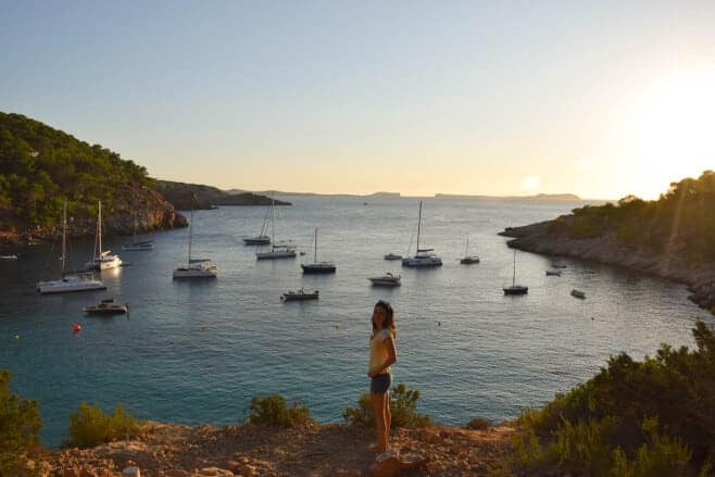 las mejores playas de ibiza y calas imanes de viaje