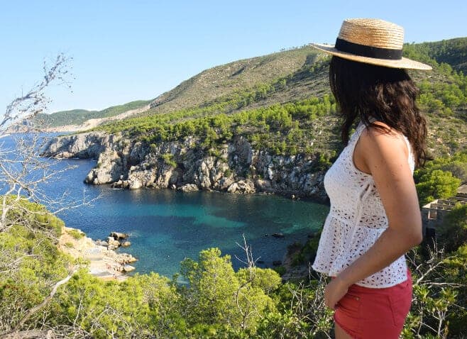 las mejores playas de ibiza Cala d en Serra