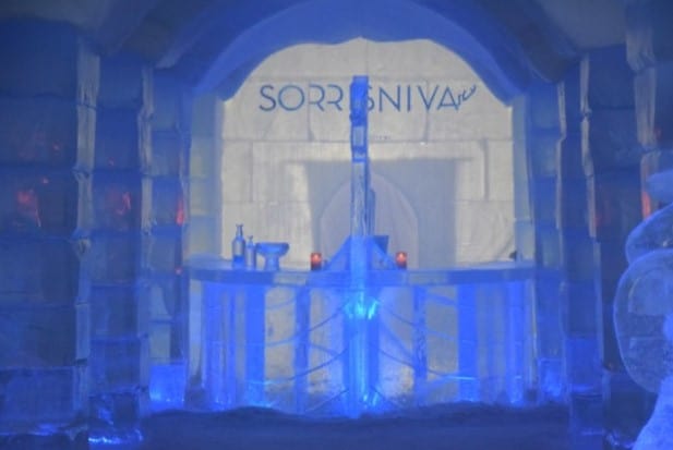 dormir en un hotel de hielo noruega