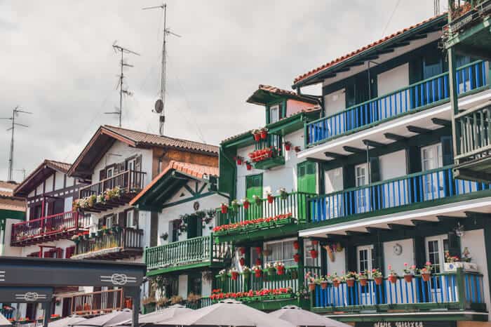 pueblos mas bonitos de espana hondarribia
