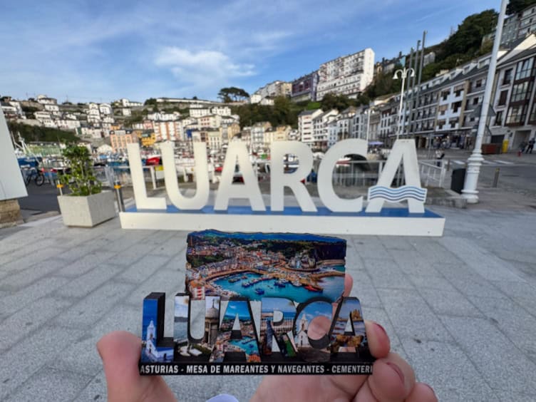 que ver cerca de puerto de vega luarca