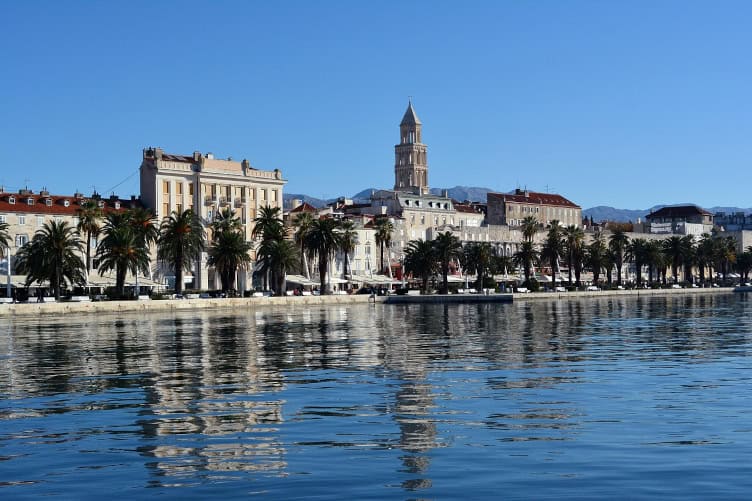 que ver en split riva