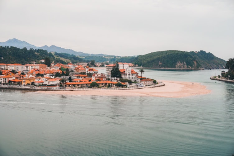 que ver cerca de lastres ribadesella