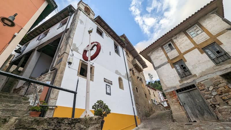 que ver en lastres capilla del buen suceso