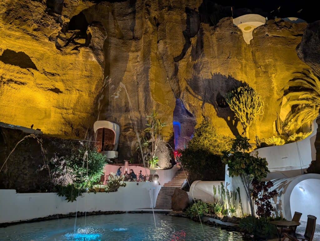 lanzarote en 3 dias la cueva de lagomar