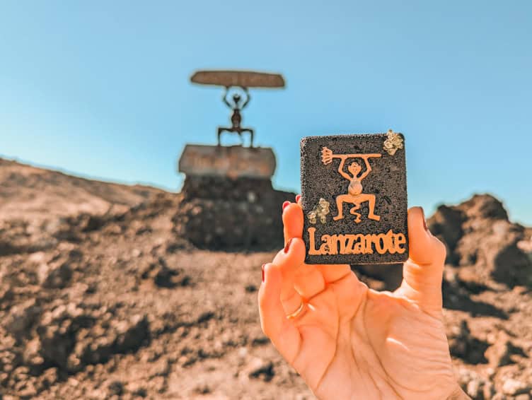 lanzarote con bebe imanes de viaje