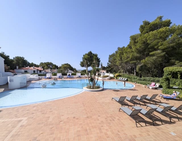 donde alojarse en menorca cala galdana