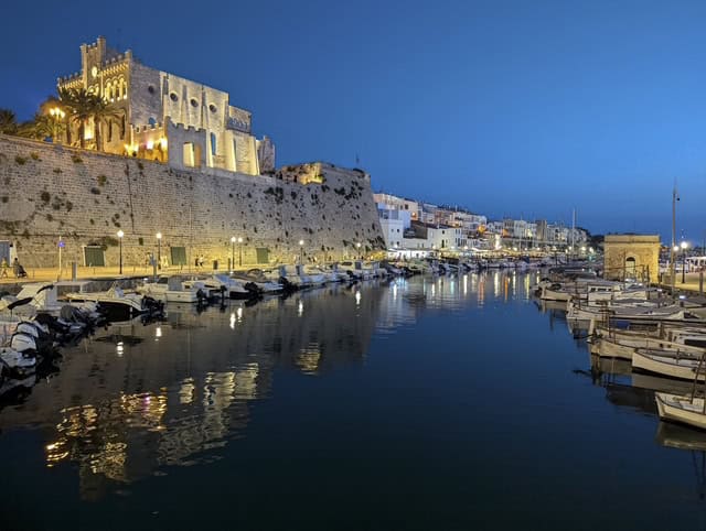 donde alojarse en menorca ciutadella