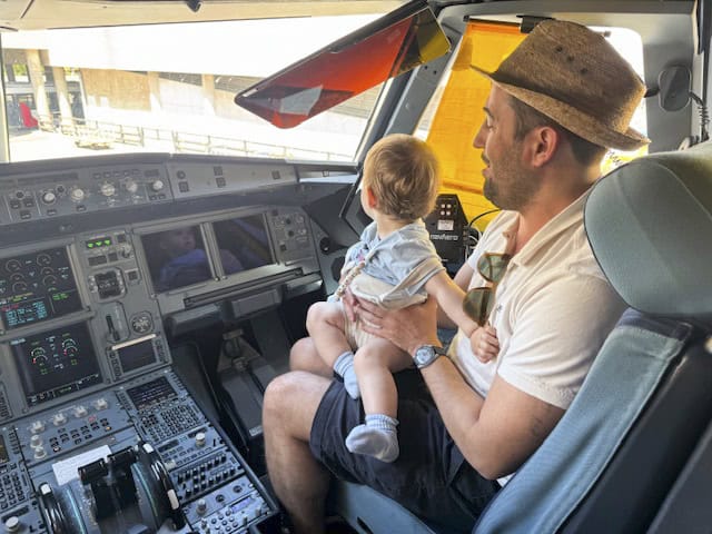 consejos para volar con bebe