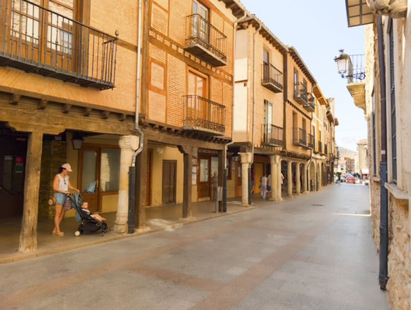 que ver en el burgo de osma calle mayor